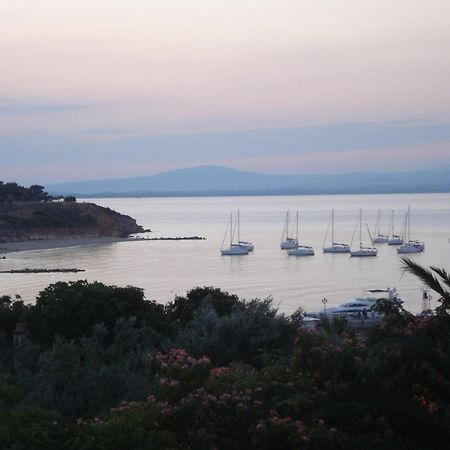 Villa Madeleine Tower View Неа-Фокеа Экстерьер фото
