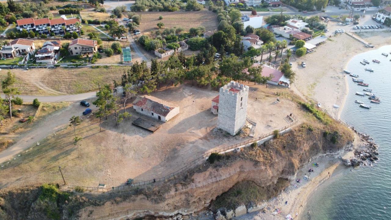 Villa Madeleine Tower View Неа-Фокеа Экстерьер фото