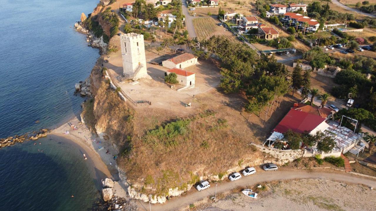 Villa Madeleine Tower View Неа-Фокеа Экстерьер фото