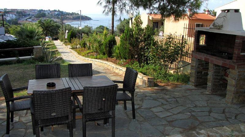 Villa Madeleine Tower View Неа-Фокеа Экстерьер фото