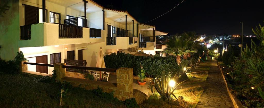 Villa Madeleine Tower View Неа-Фокеа Экстерьер фото